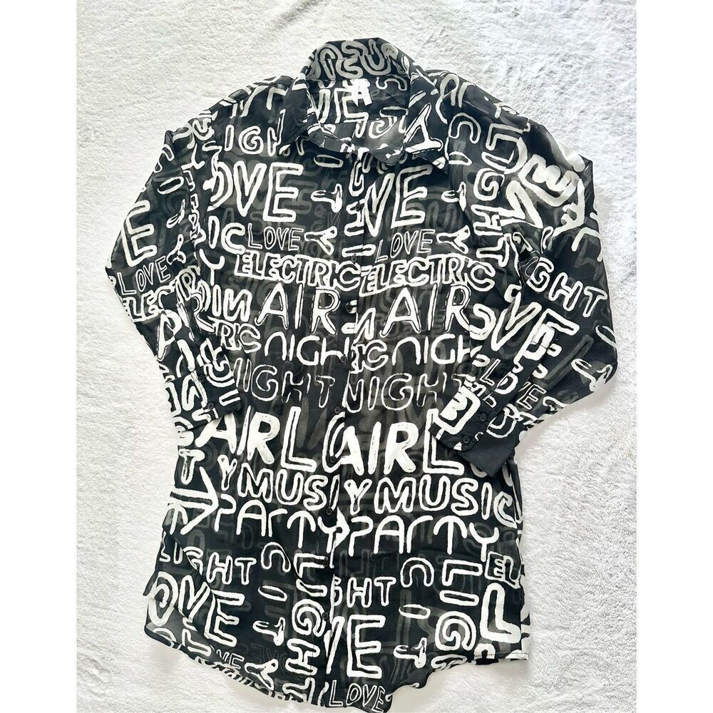 Live 4 truth black and white all over word print graffiti top size S